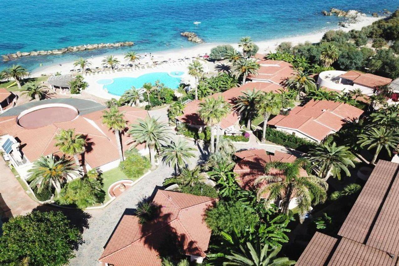Hotel Villaggio Cala Di Volpe Capo Vaticano Kültér fotó
