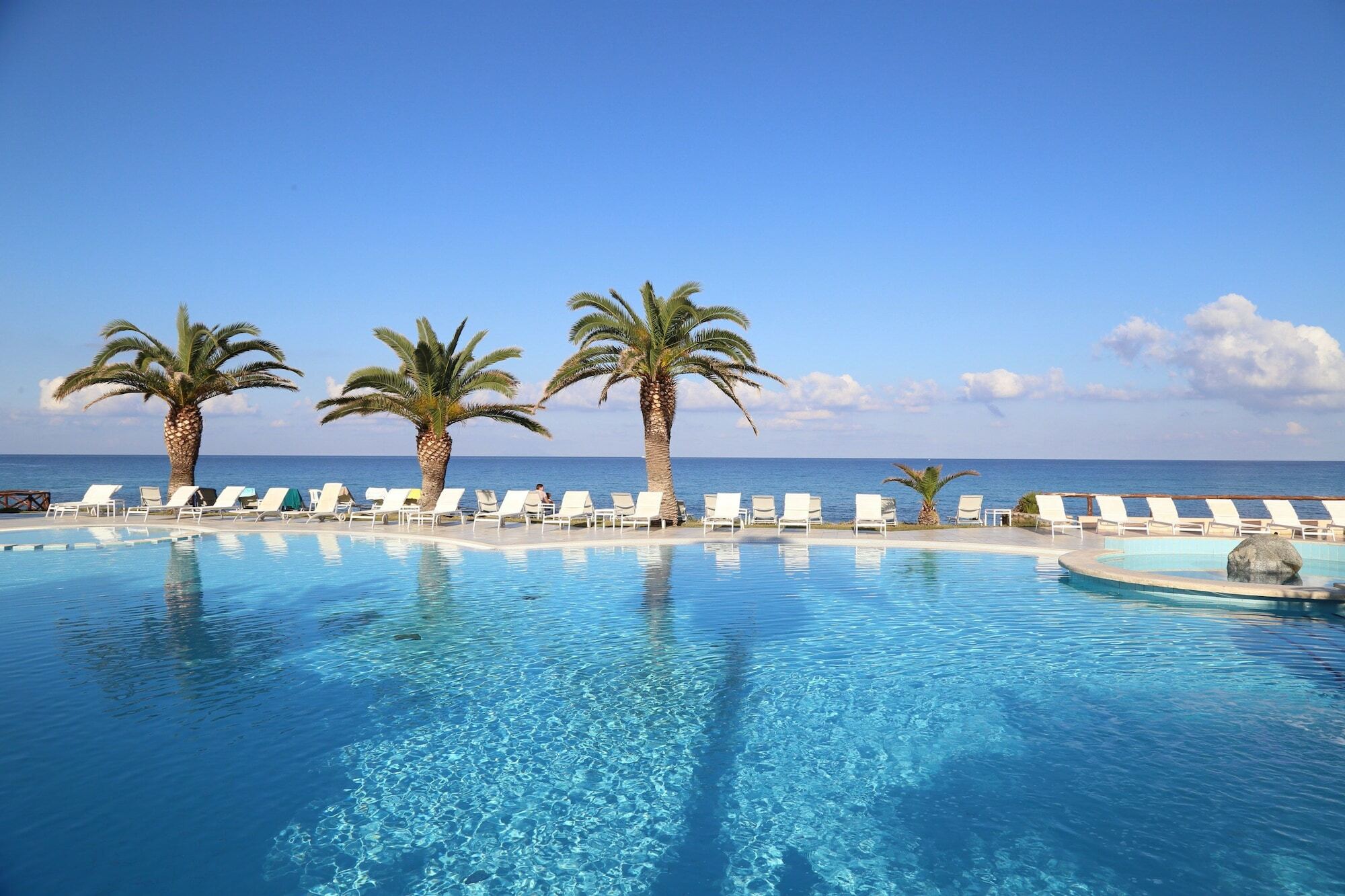 Hotel Villaggio Cala Di Volpe Capo Vaticano Kültér fotó